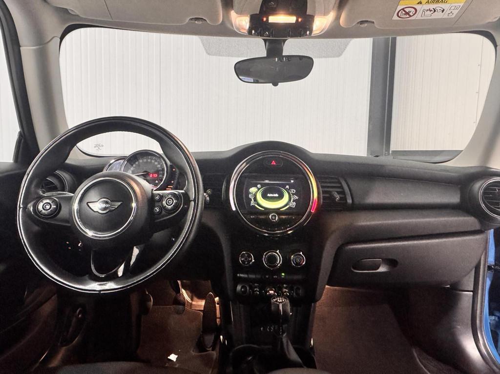 Mini Mini 1.2 One Chili | CRUISE|NAVI|BLUETOOTH, Voorwielaandrijving, Euro 6, Met garantie (alle), 1198 cc
