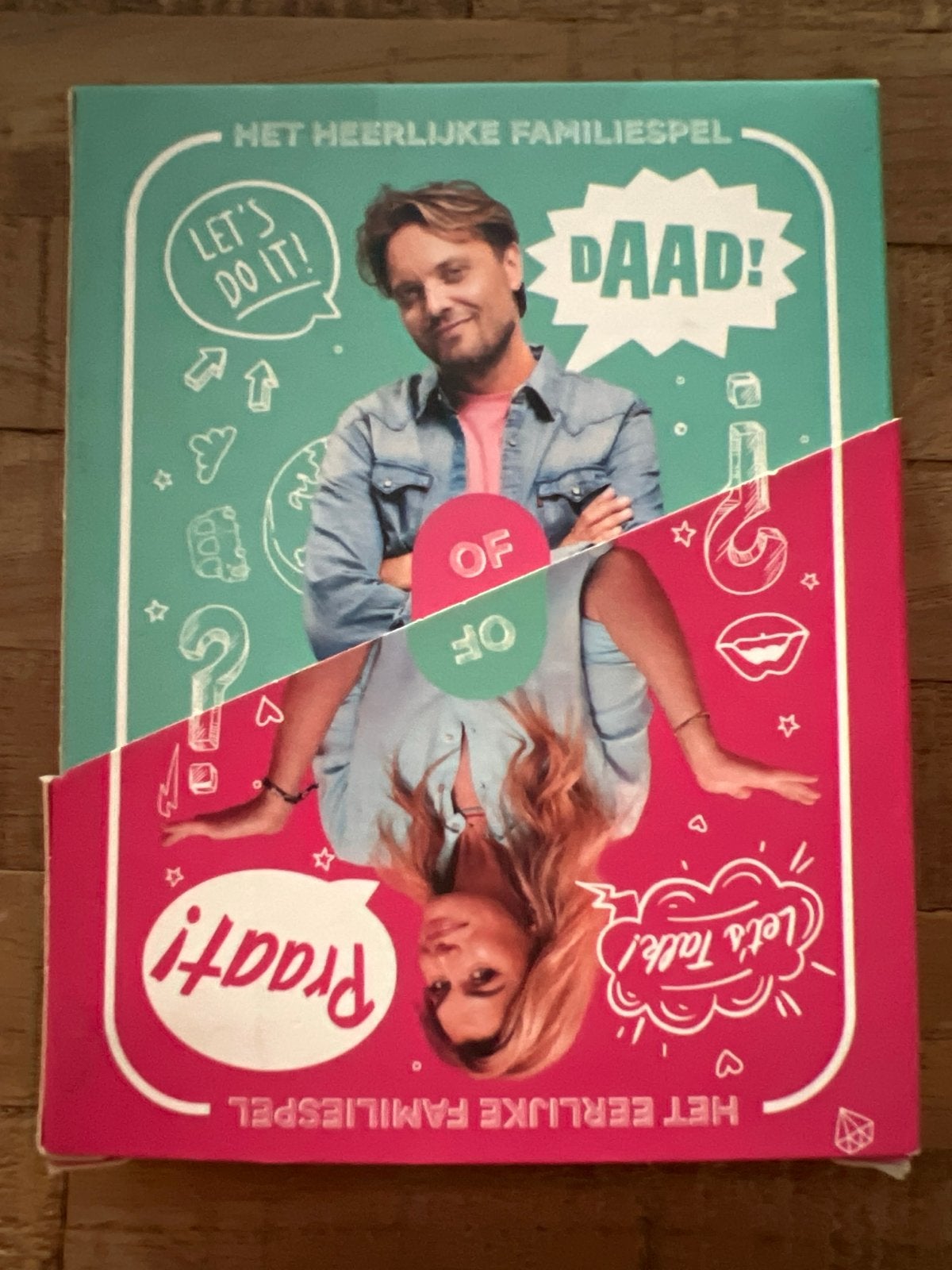 Praat of Daad! Het Heerlijke Familiespel - Nicolette & Bas, Drie of vier spelers, Ophalen of Verzenden, Zo goed als nieuw