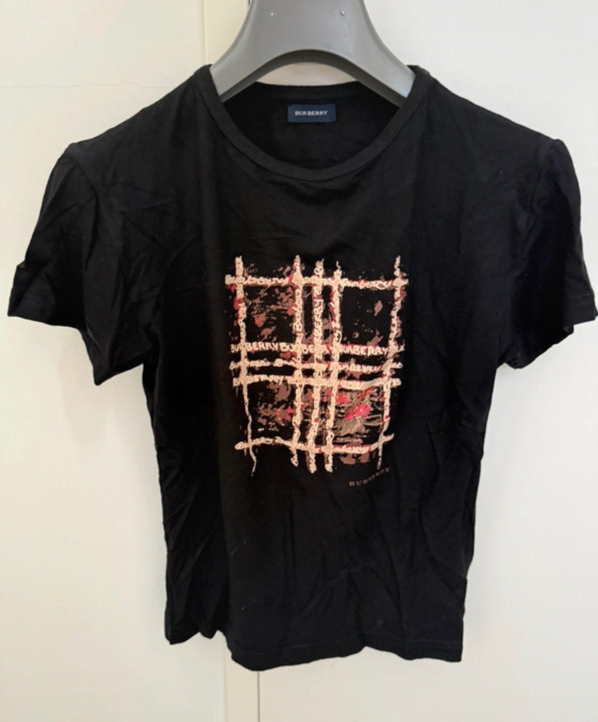 Burberry T-shirt met print - Maat S, Zwart, Ophalen of Verzenden, Korte mouw, Maat 36 (S)