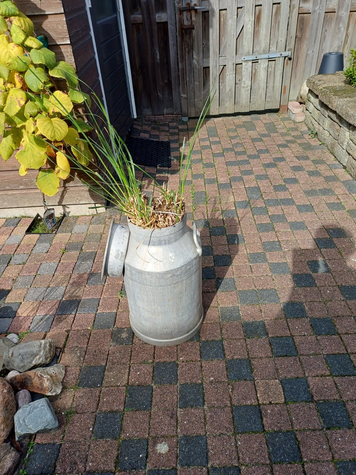 Decoratieve melkbus plantenbak, Tuin en Terras, Gebruikt, Rond, Metaal, Binnen