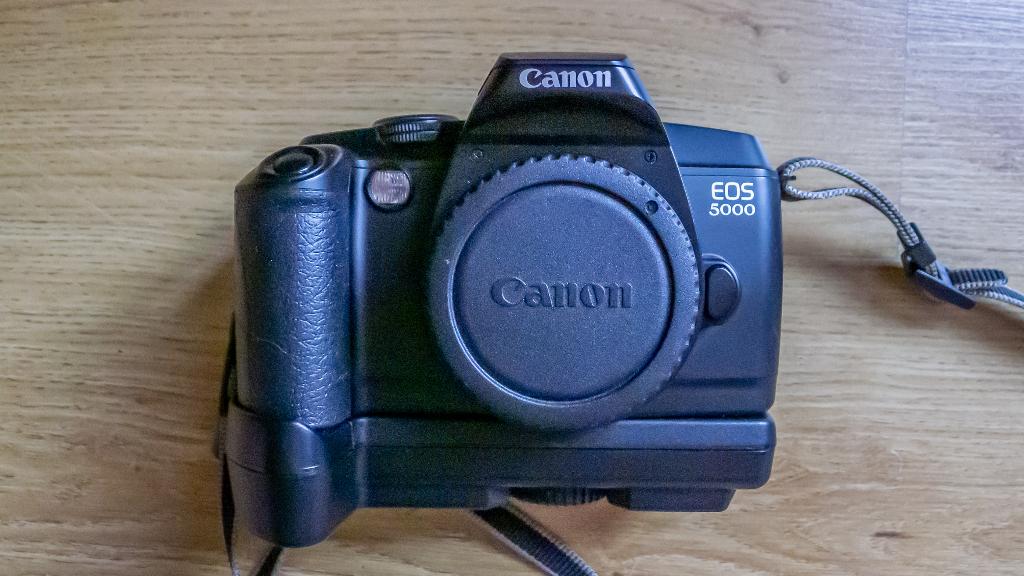 Canon EOS 5000, Ophalen, Zo goed als nieuw, Spiegelreflex, Canon