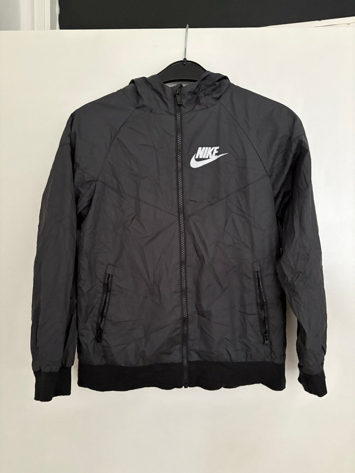 Nike Windrunner Jas Zwart Maat M, Ophalen, Gedragen, Maat 38/40 (M), Zwart