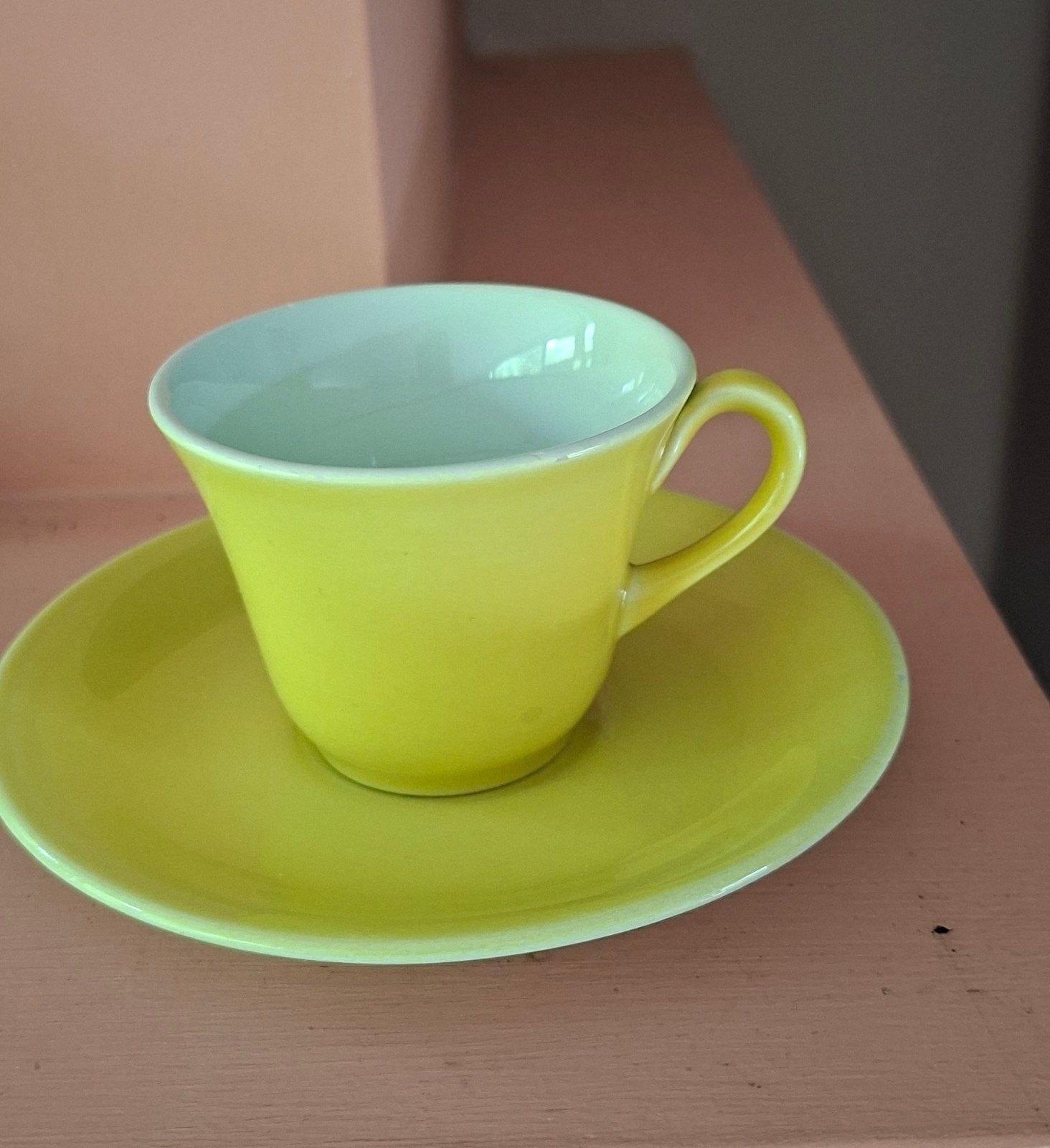 Vintage Royal Goedewaagen Kop en Schotels. Pastelgeel, Ophalen of Verzenden