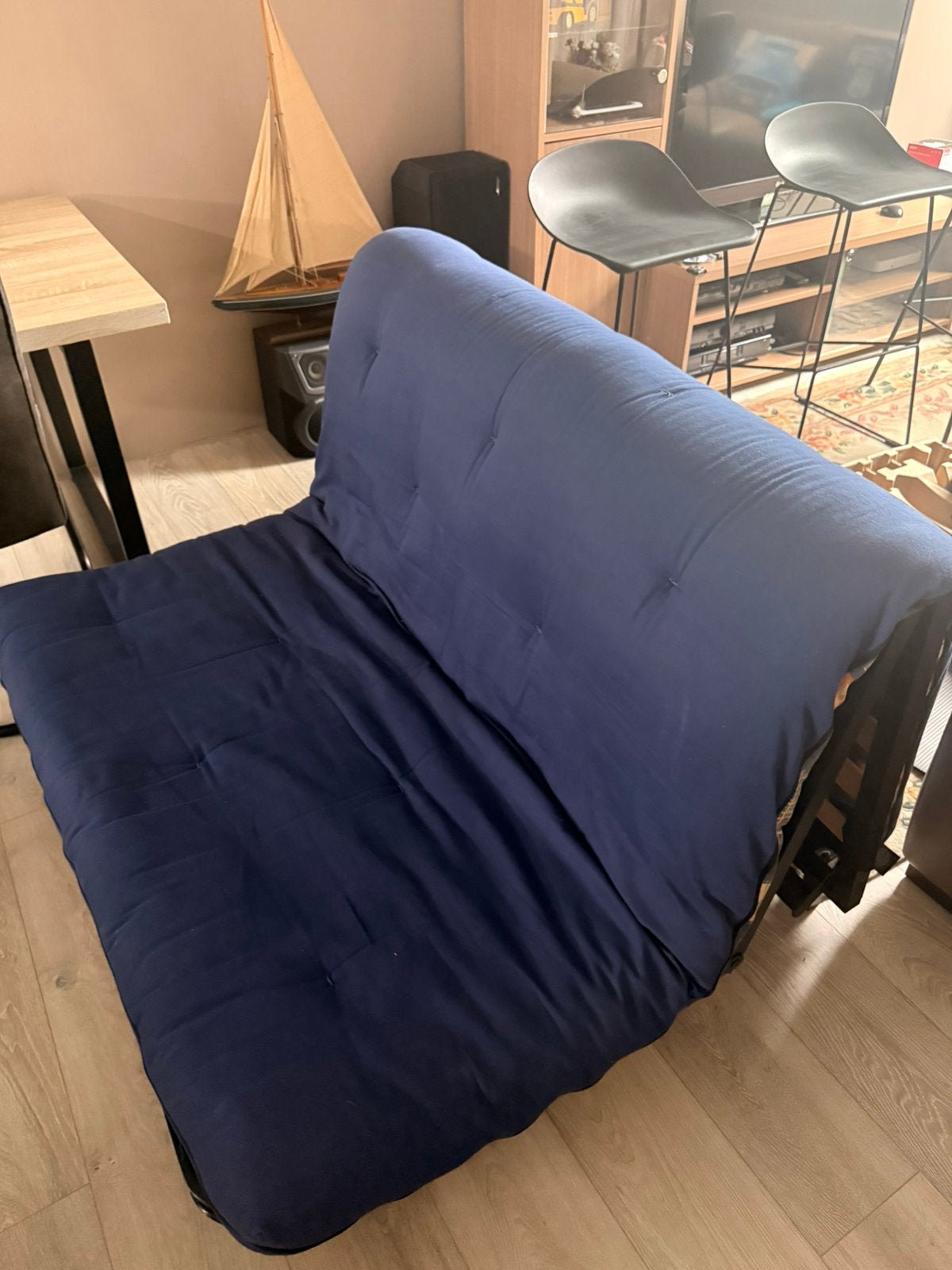 Blauwe slaapbank zo goed als nieuw, Huis en Inrichting, Slaapkamer | Slaapbanken, Ophalen, Blauw, Zo goed als nieuw, Twijfelaar