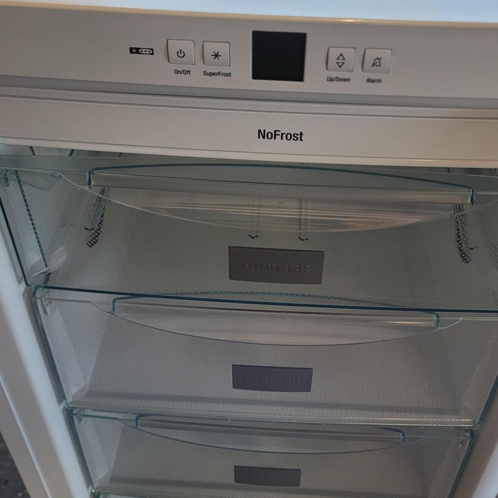 Liebherr Vrieskast met NoFrost - Zo goed als nieuw, Vrieskast, Minder dan 60 cm, Ophalen of Verzenden, Zo goed als nieuw