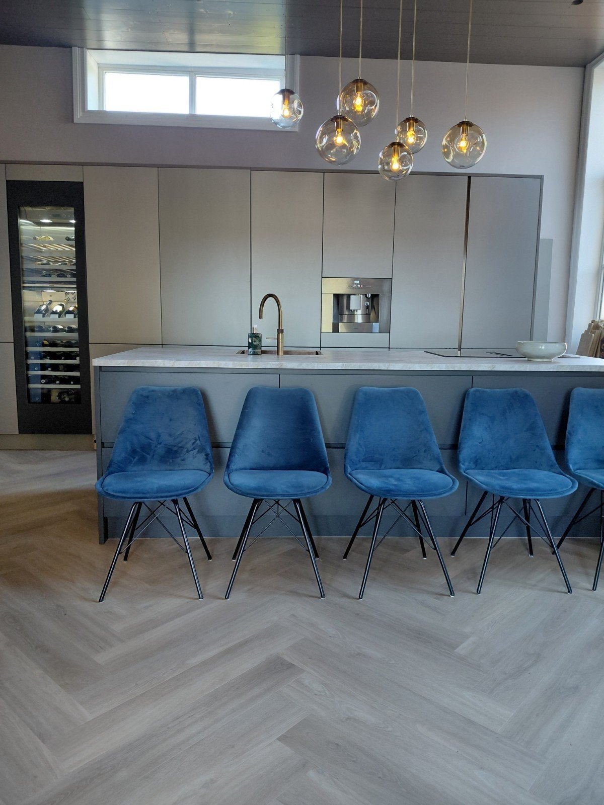 6 eetkamerstoelen kobaltblauw, Ophalen, Gebruikt, 75 m² of meer, Overige typen