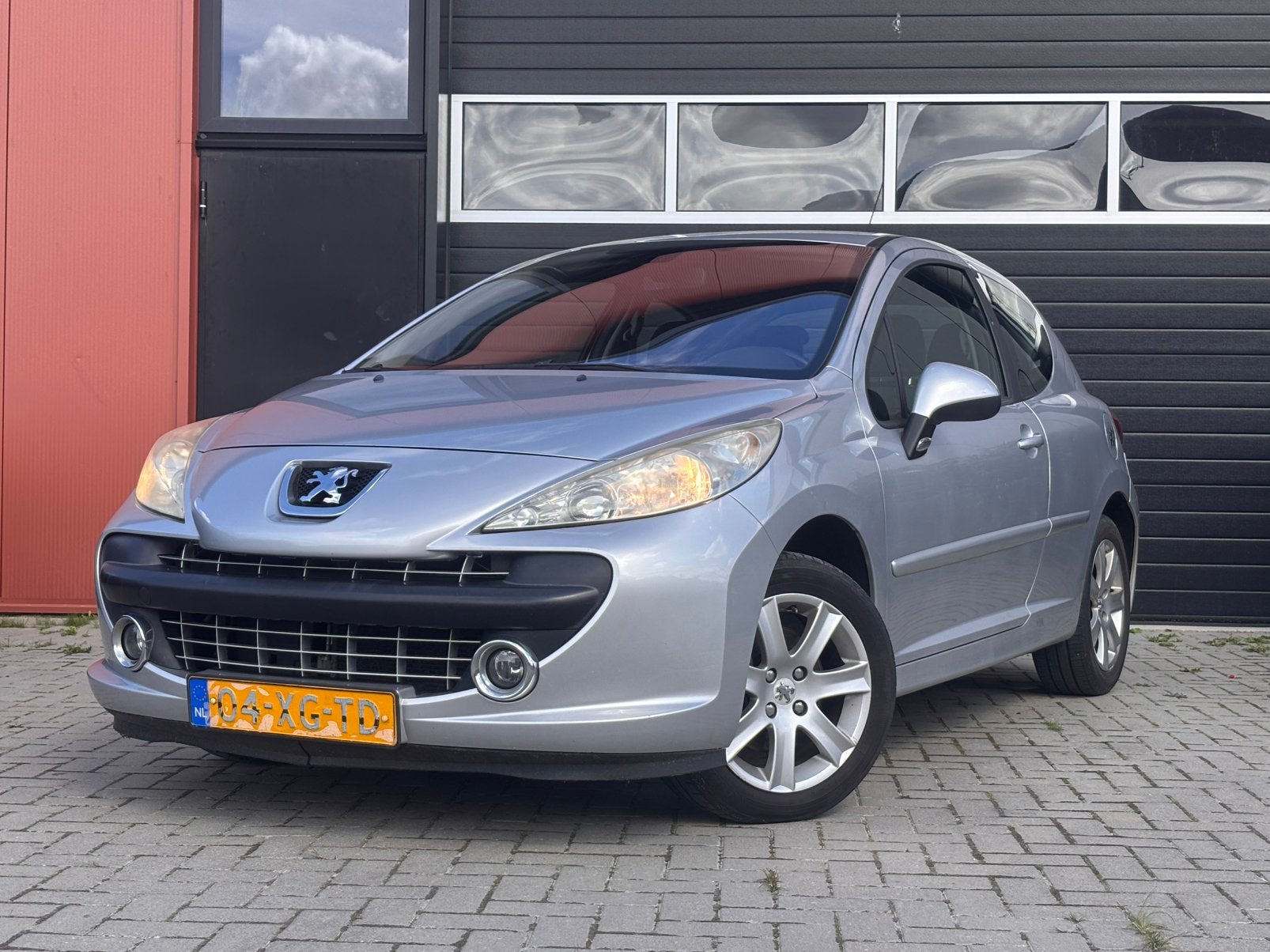 Peugeot 207 1.6VTI 16V | Nieuwe APK | Cruise control | Airco, Auto's, Voorwielaandrijving, Stof, Zwart, 4 cilinders
