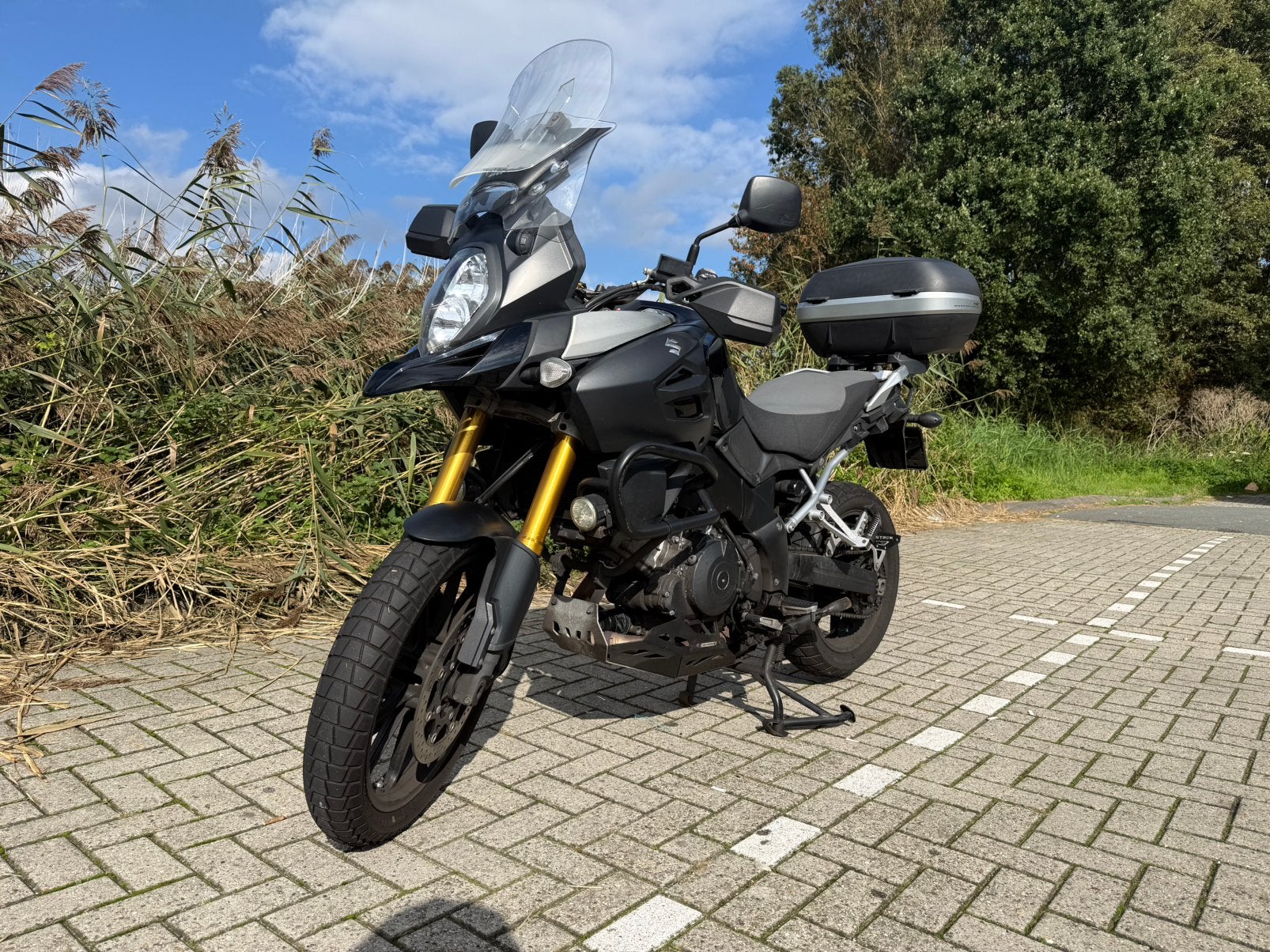 Zeer complete dealer-onderhouden Suzuki V-Strom DL 1000 2015, Particulier, 1000 cc, Toermotor