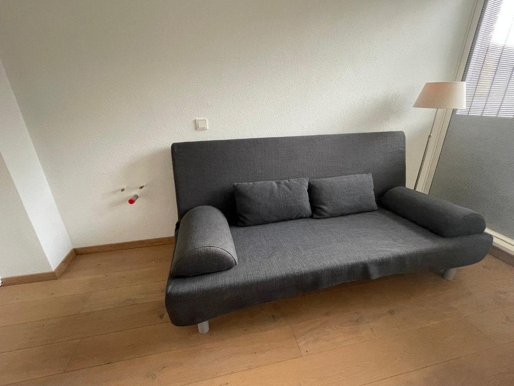 Tweepersoons slaapbank: uitgeklapt ca. 1.40 m x 2.00 m., Huis en Inrichting, Ophalen, Tweepersoons, 140 cm, Zo goed als nieuw