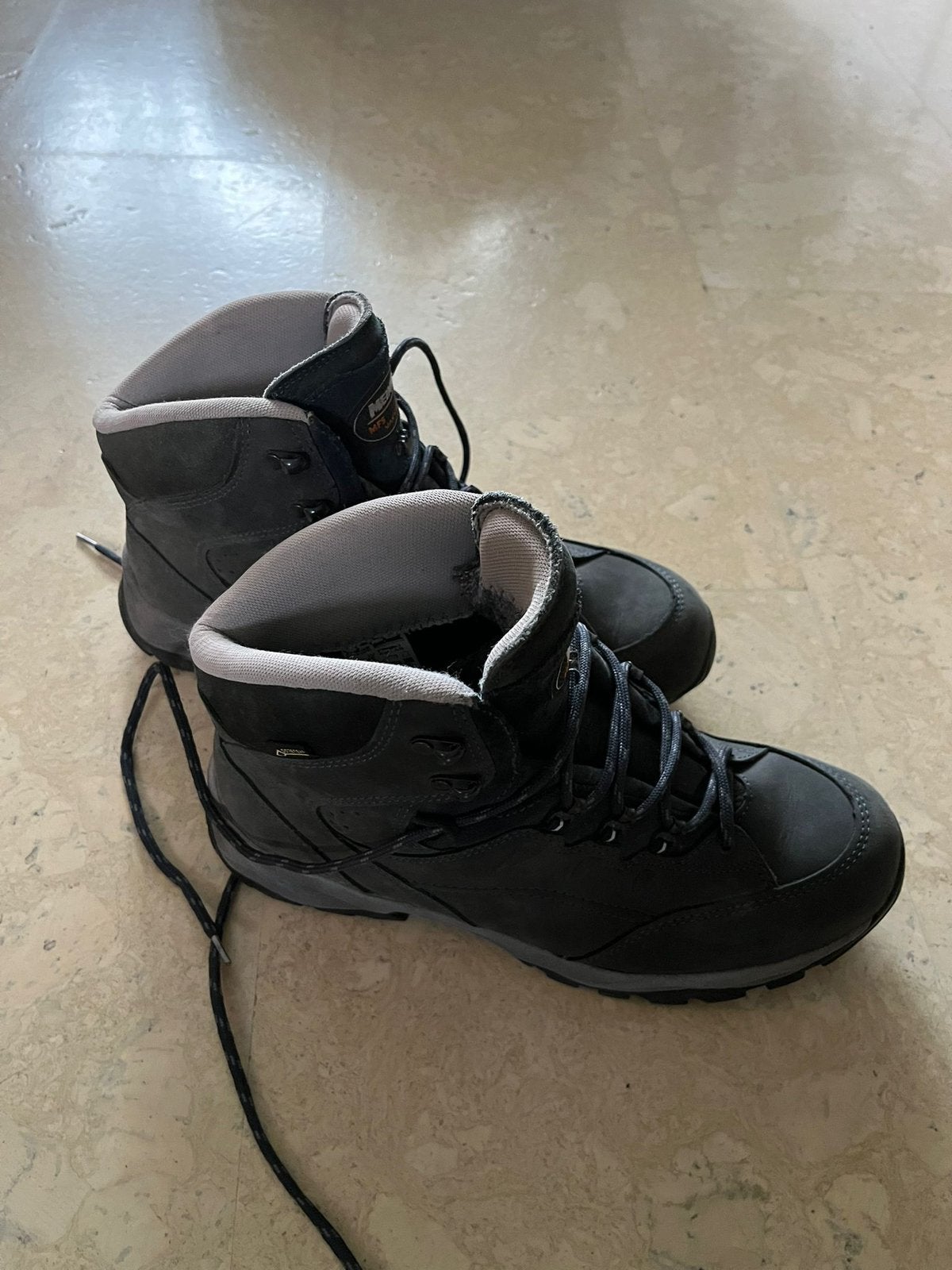 Wandelschoenen Meindl maat 43, Sport en Fitness, Bergsport en Wandelen, Ophalen, Zo goed als nieuw, Schoenen