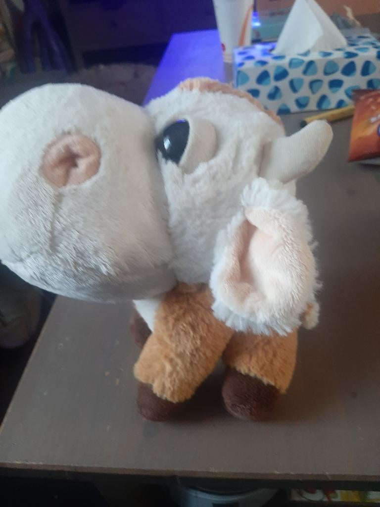 Schattige knuffelkoe en knuffelvarken en Ezel, Ophalen of Verzenden, Zo goed als nieuw, Middelgroot (20 tot 80 cm), Bruin