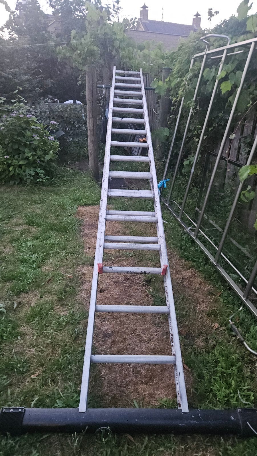 Uitschuifladder 2x14 sporten, Ophalen of Verzenden