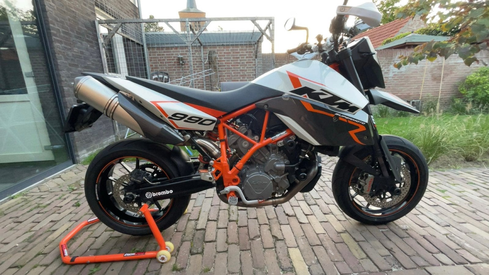 Ktm 990 smr 2010, 2 cilinders, Sportuitlaat, Motorrijbewijs A, Gebruikt