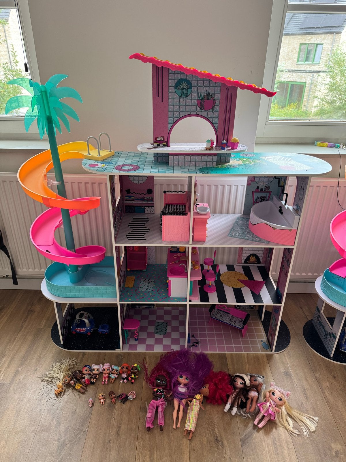 LOL Poppenhuis met Accessoires en Poppen, Ophalen, Gebruikt, Poppenhuis