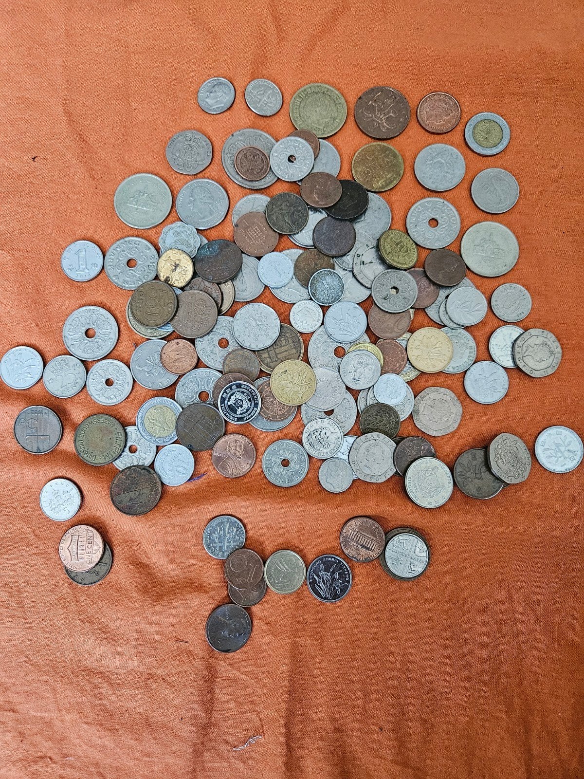 Diverse collectie wereldmunten, Postzegels en Munten, Ophalen, Setje