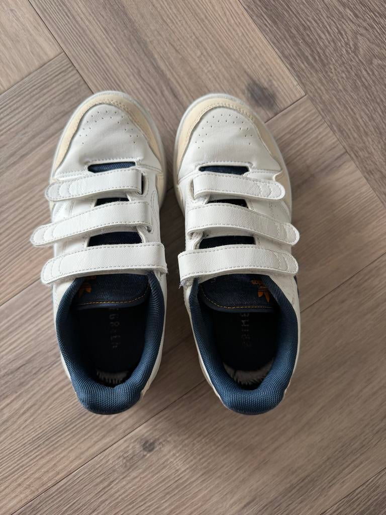 Adidas sneakers wit met klittenband maat 35, Ophalen, Gebruikt, Jongen of Meisje, Schoenen