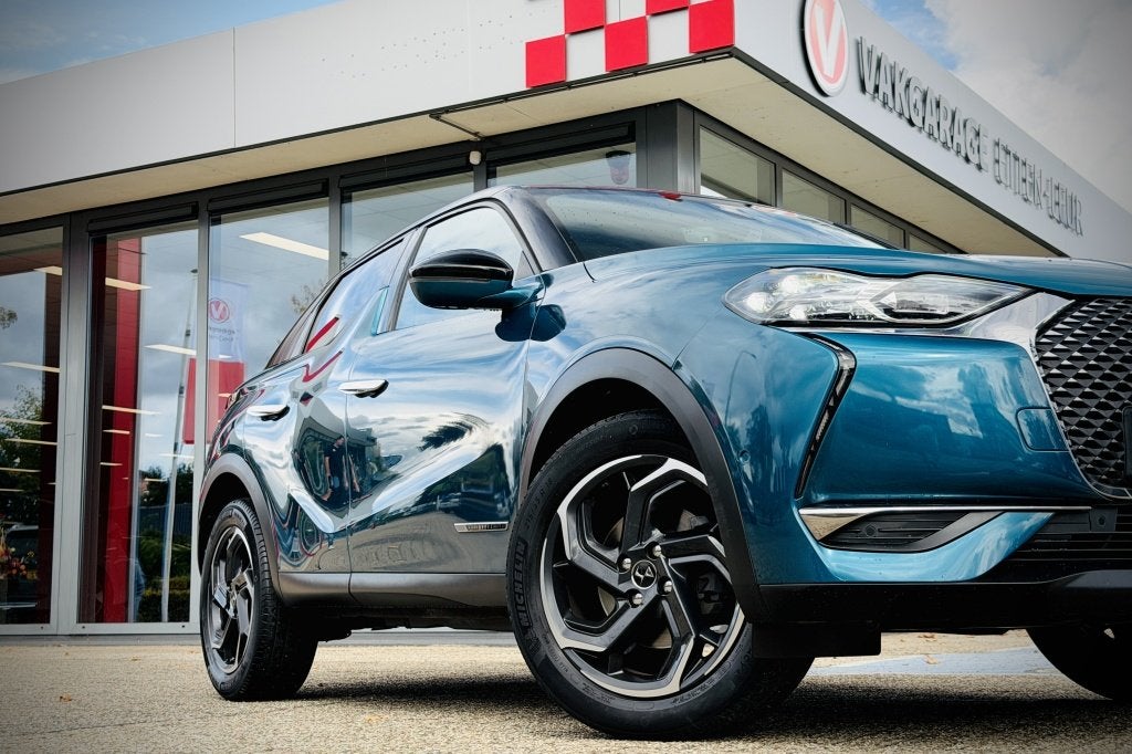 DS DS 3 Crossback 1.2 La Premiere | ADAPT. CRUISE | TREKHAAK, Auto's, Automaat, 12 maanden, Gebruikt, Euro 6