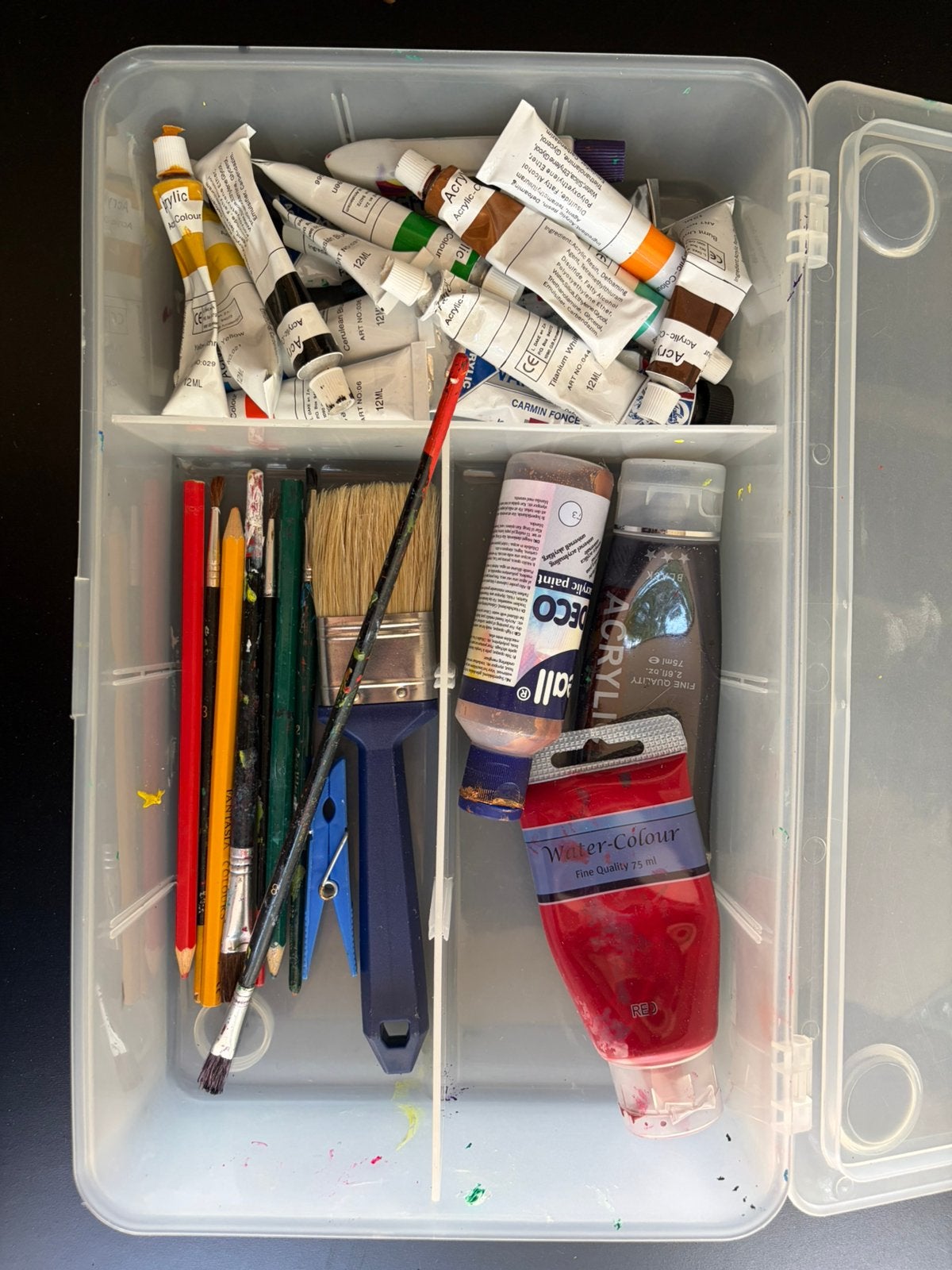 Acrylverfset met toebehoren in handige opbergdoos, Ophalen of Verzenden, Gebruikt, Acrylverf