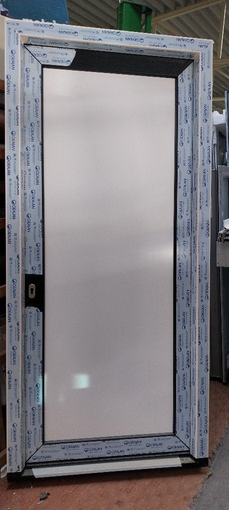 Kunststof deur KOOPJE, Kunststof, 215 cm of meer, Nieuw, Buitendeur