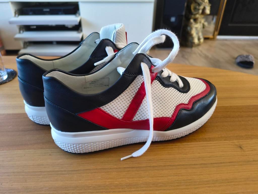 Vamos active shock absorbing maat 39 breedte K, Kleding | Dames, Schoenen, Ophalen of Verzenden, Zo goed als nieuw, Sneakers of Gympen