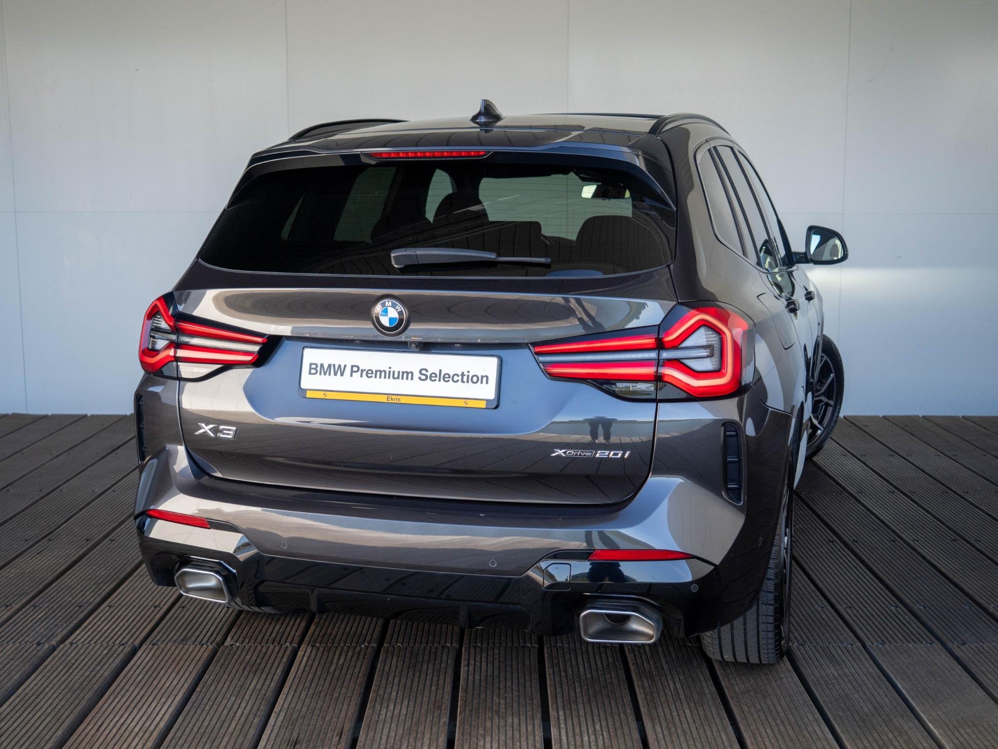 BMW X3 xDrive20i | M Sportpakket | Stuurwielrand verwarmd |, Auto's, 1998 cc, Automatische klimaatregeling, Gebruikt, 4 cilinders
