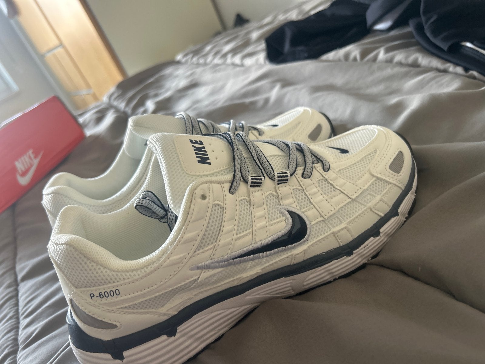 Nike p6000 wit, Nieuw, Ophalen of Verzenden, Wit, Sportschoenen
