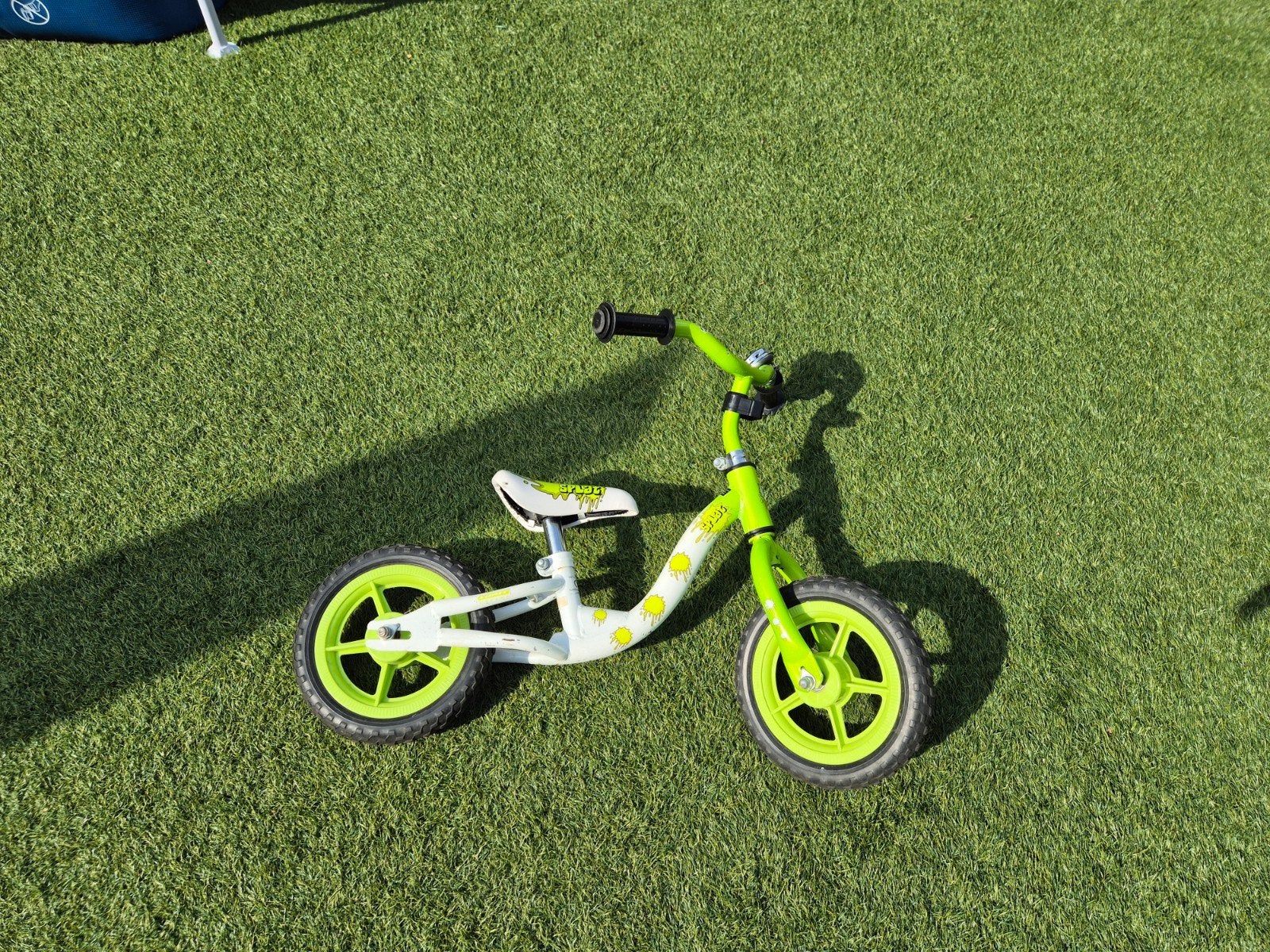 Groene loopfiets voor kinderen - Goed en super mooi nog., Ophalen, Gebruikt, Minder dan 16 inch, Limit cycles