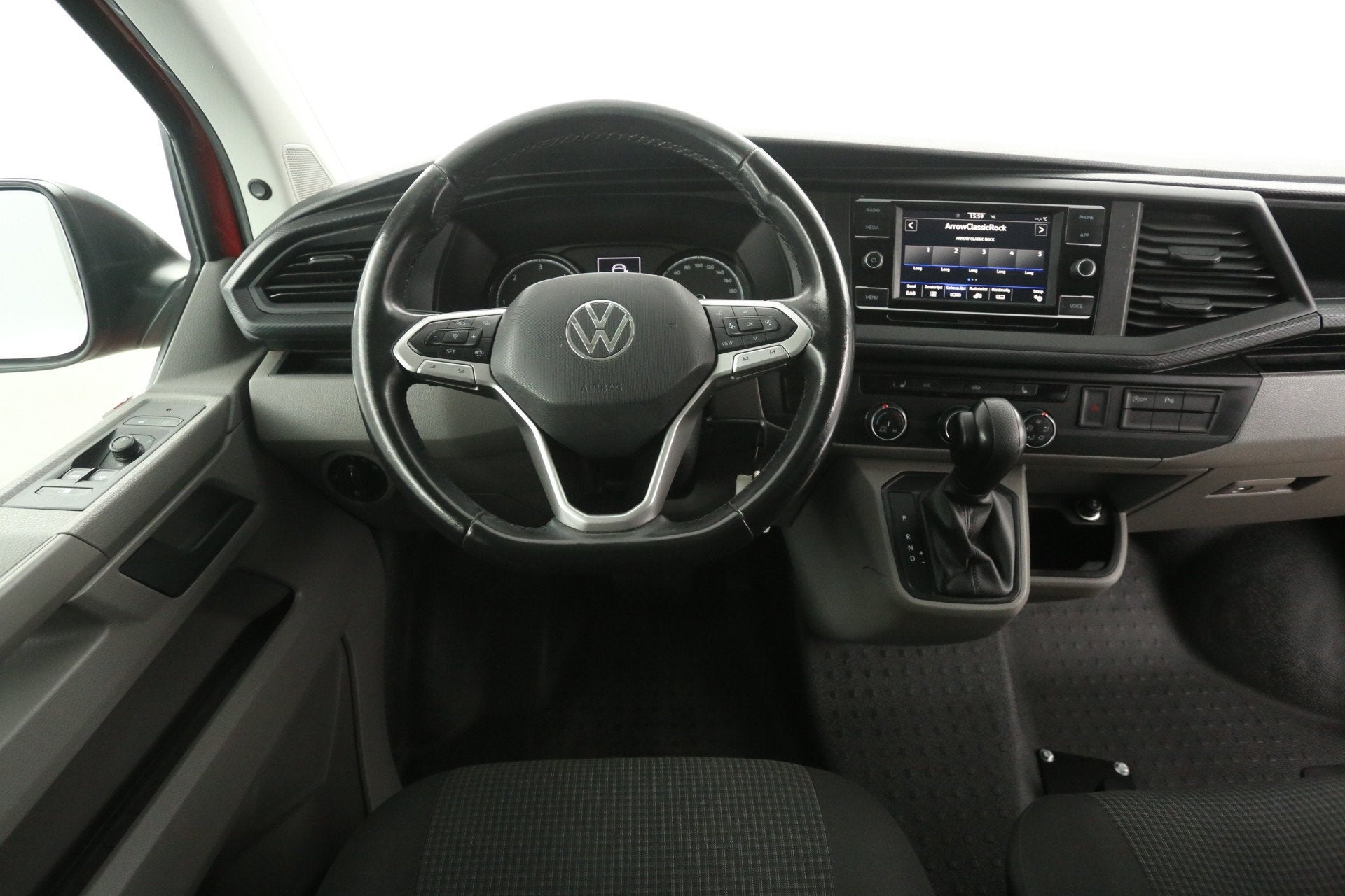 Volkswagen Transporter 2.0 TDI 150PK L1H1 | DSG | Airco | Ca, Stof, Euro 6, 4 cilinders, 150 pk
