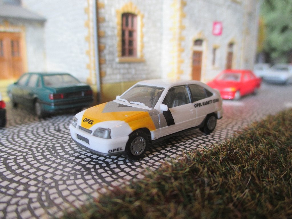 Opel Kadett E Gsi Rally - Herpa wit, Ophalen of Verzenden, Zo goed als nieuw, Auto, Herpa