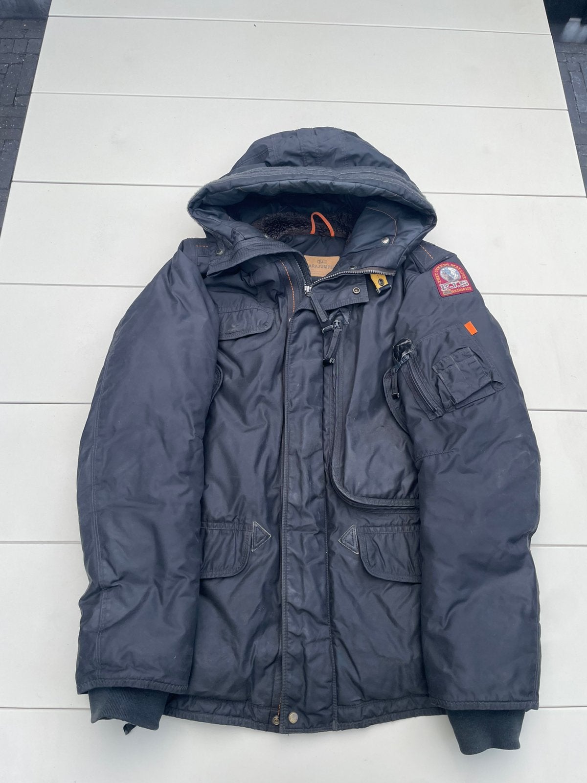 parajumper jassen zomer/winter, Ophalen, Zo goed als nieuw, Overige maten, Zwart