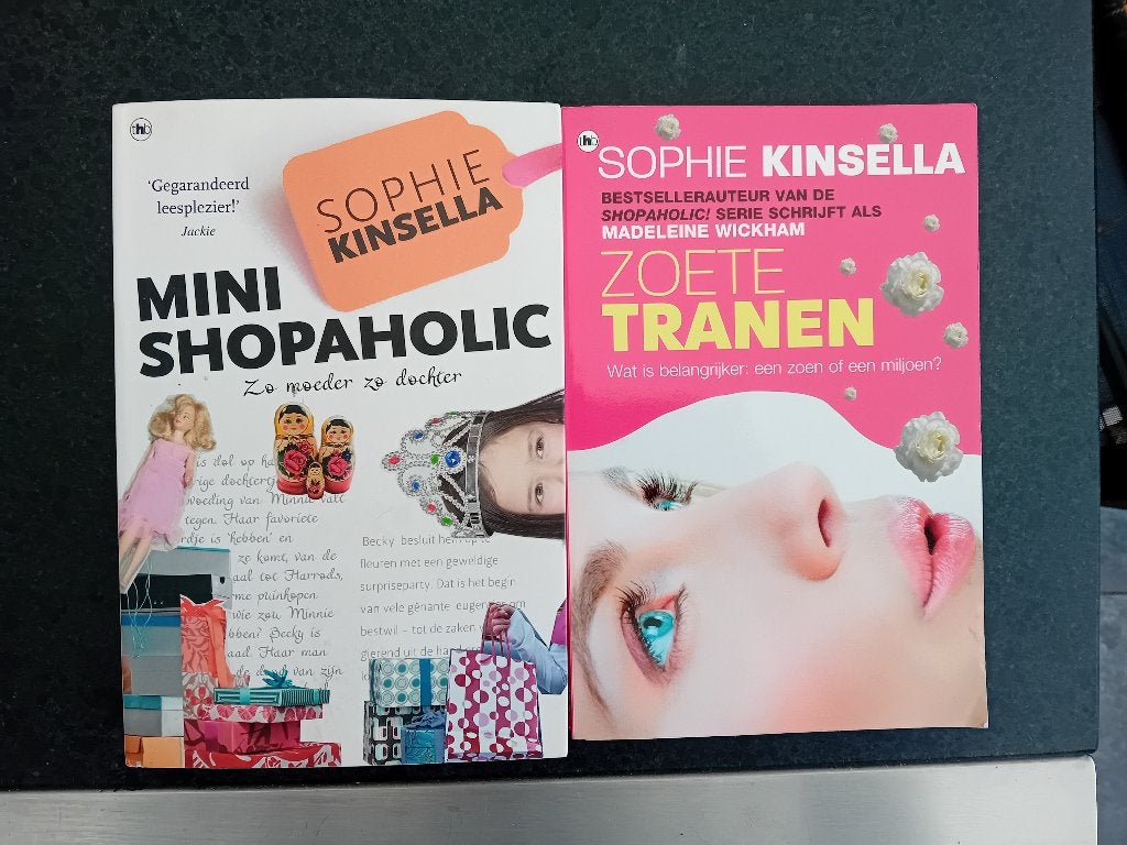 7 boeken bekende schrijvers: Kinsella,van Rijn ,de Loo,Pagie, Ophalen of Verzenden, Zo goed als nieuw, Overige