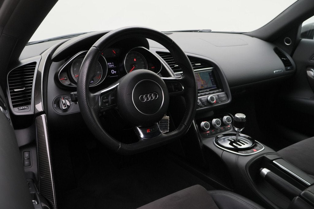 Audi R8 4.2 FSI quattro Facelift, Carbon, Vossen Wheels, B&O, Auto's, Audi, Euro 5, 430 pk, Gebruikt, 1535 kg