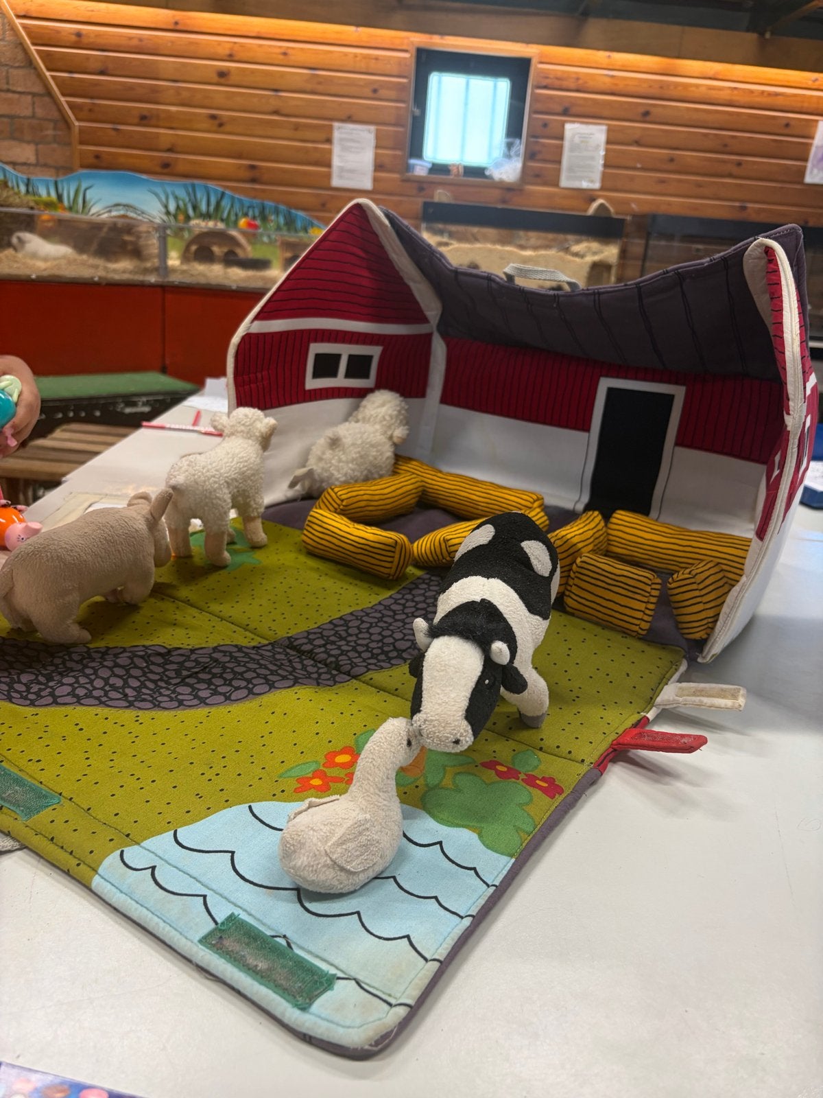 Gezocht: IKEA stoffen boerderij speelset, Ophalen of Verzenden, Gebruikt, Jongen of Meisje