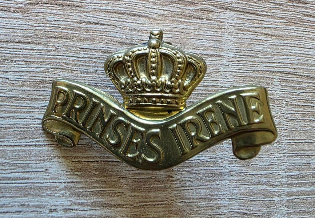 Prinses Irene Brigade Baretembleem, Ophalen of Verzenden, Landmacht, Nederland, Embleem of Badge