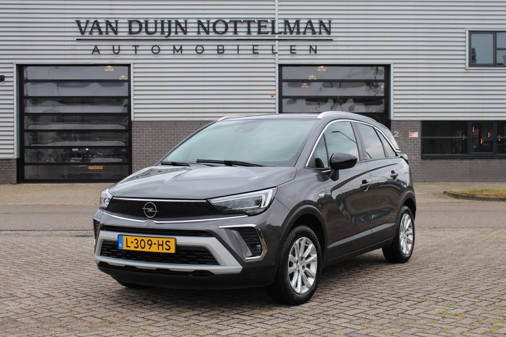 Opel Crossland 1.2 Turbo Elegance / Leer / Carplay / Trekhaa, Auto's, Dealer onderhouden, 840 kg, Gebruikt, 1199 cc