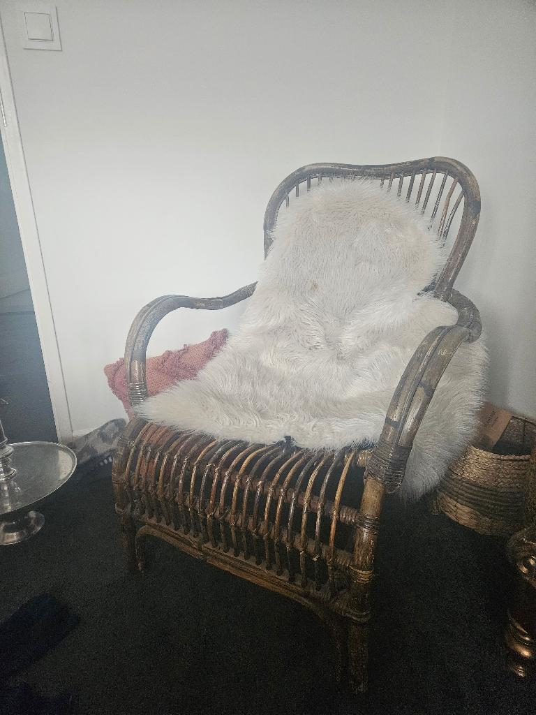 Leuke stoel voor buiten of binnen, Ophalen, Zo goed als nieuw, Hout
