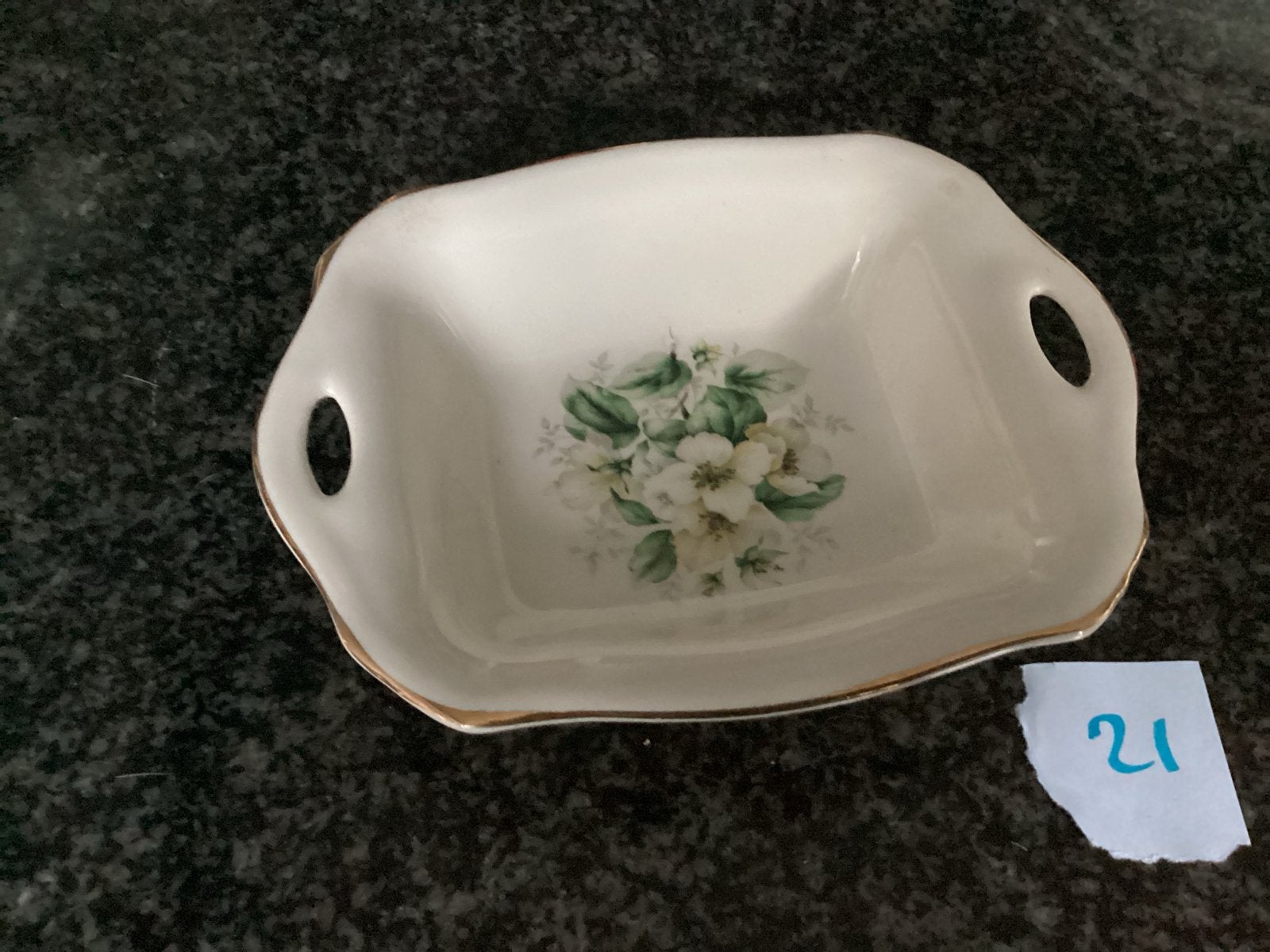 Lord Nelson Pottery schaaltje met bloemmotief, Ophalen of Verzenden