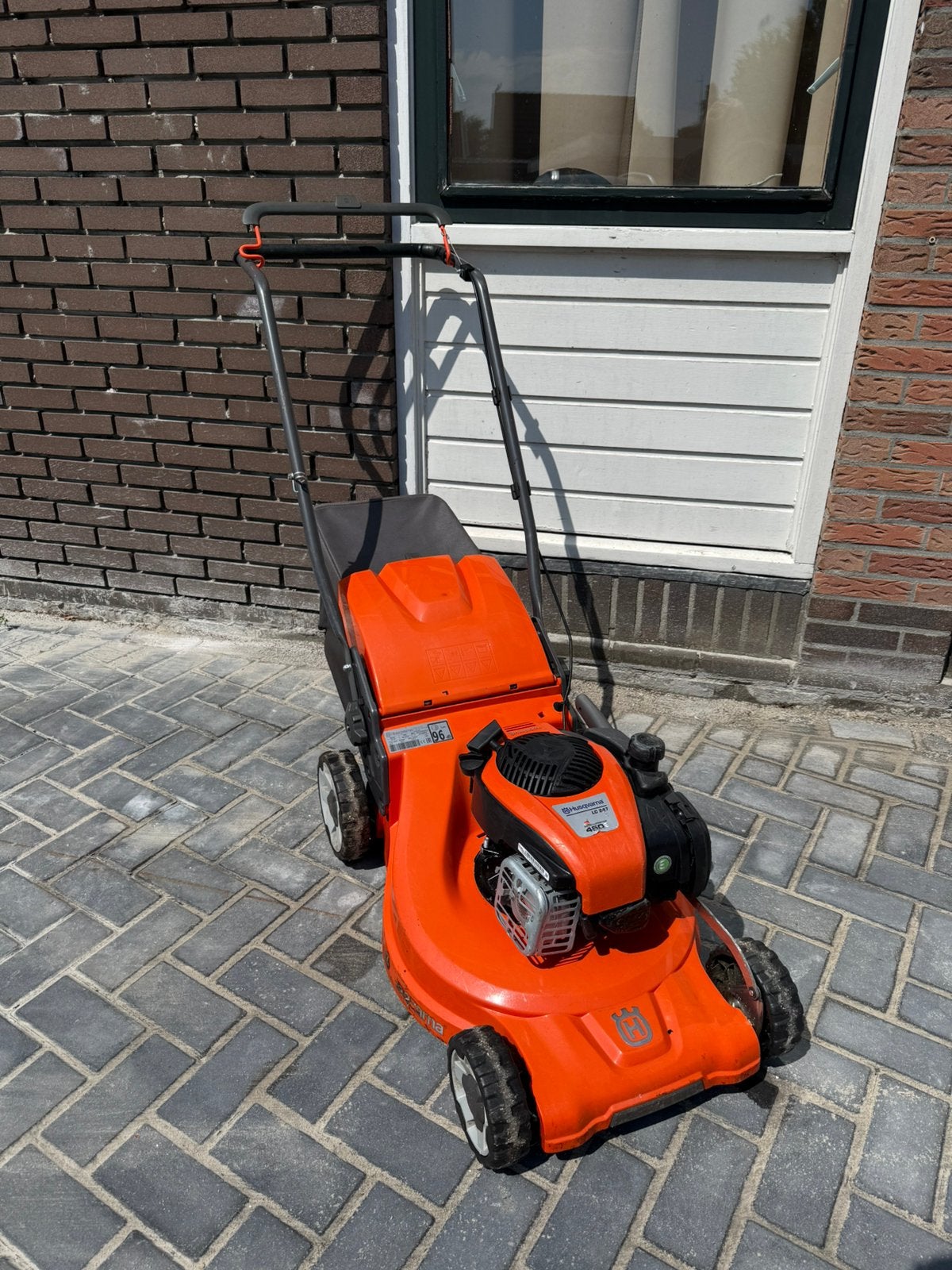 HUSQVARNA LC247 grasmaaier, Ophalen, Cirkelmaaier, ,, Zo goed als nieuw