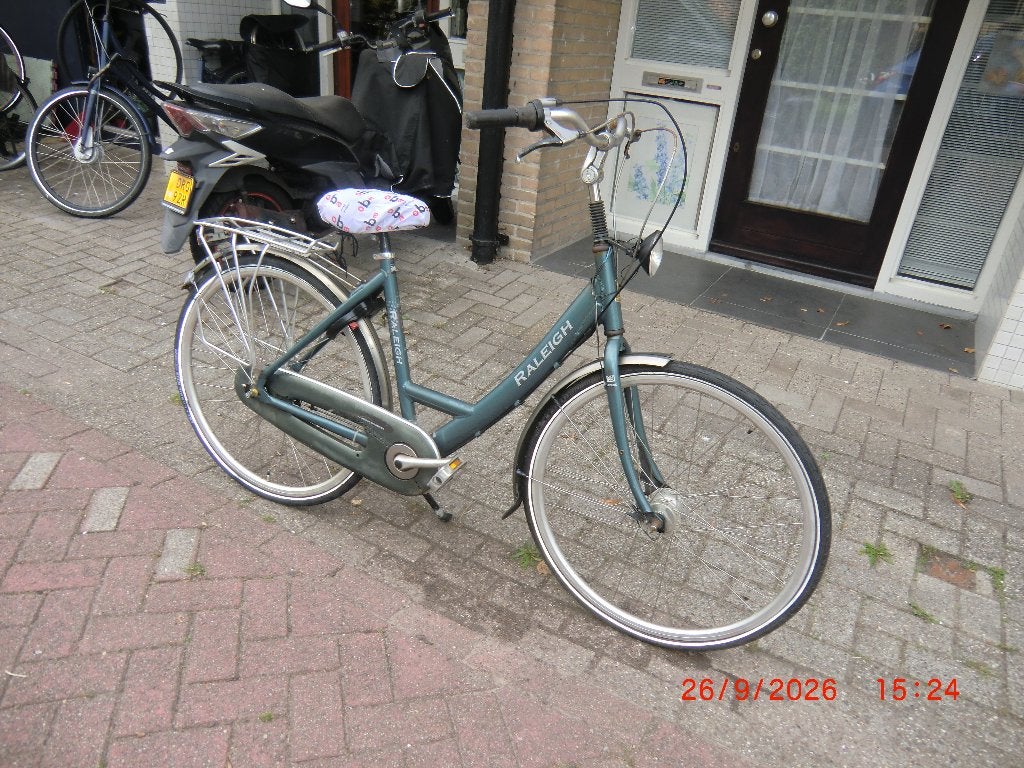 Raleigh dames fiets,28 inch,Hnd rem en 7x versnellingen., Gebruikt, (Extra) lage instap, 50 tot 53 cm, Trommelrem