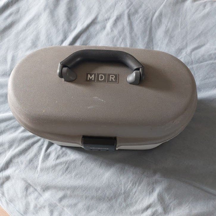 Grijze Samsonite beautycase met slot - goede staat, Gebruikt, Ophalen of Verzenden, Grijs, Met slot
