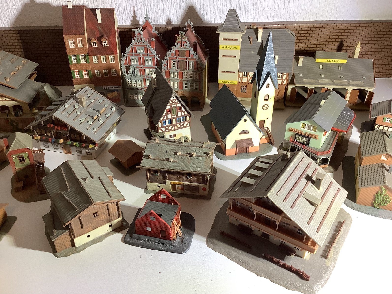 Verschillende van alles wat huisjes .kerk .enzevoord n spoor, Overige merken, Gelijkstroom of Wisselstroom, Brug, Tunnel of Gebouw