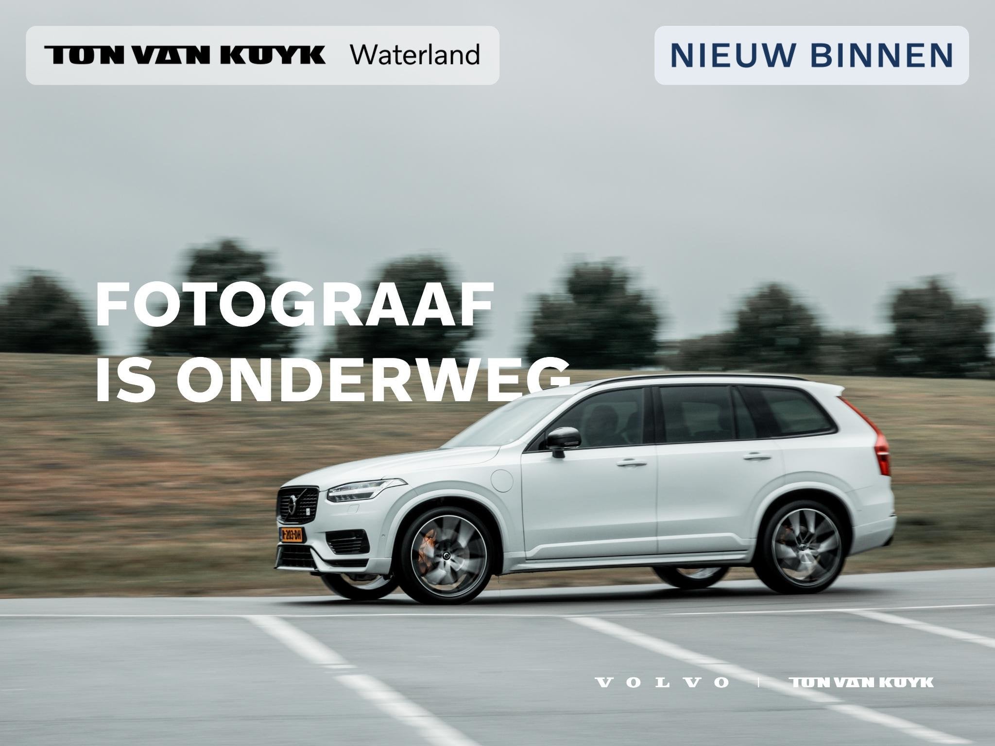 Volvo V60 2.0 T8 Plug-in hybrid AWD Plus Dark Automaat / Pan