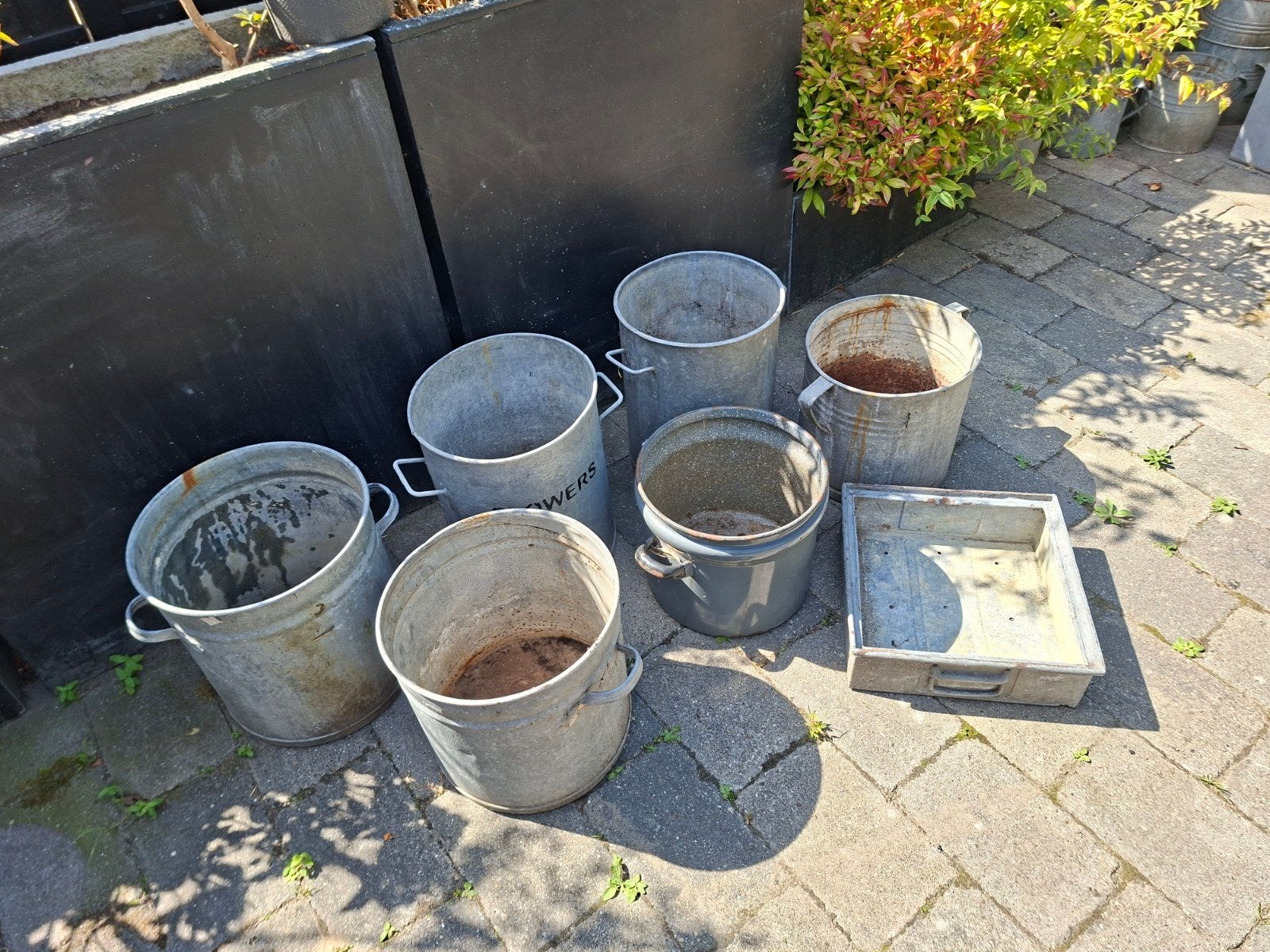 Zinken en emaille bakken voor de tuin - diverse maten, Ophalen, Gebruikt, Minder dan 60 cm, Metaal