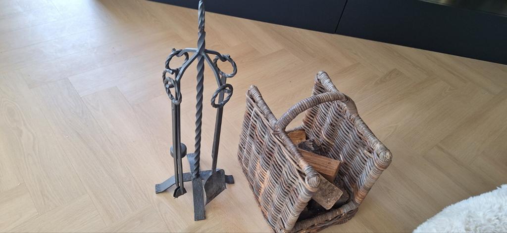 Haardstel en houtmand, Ophalen of Verzenden