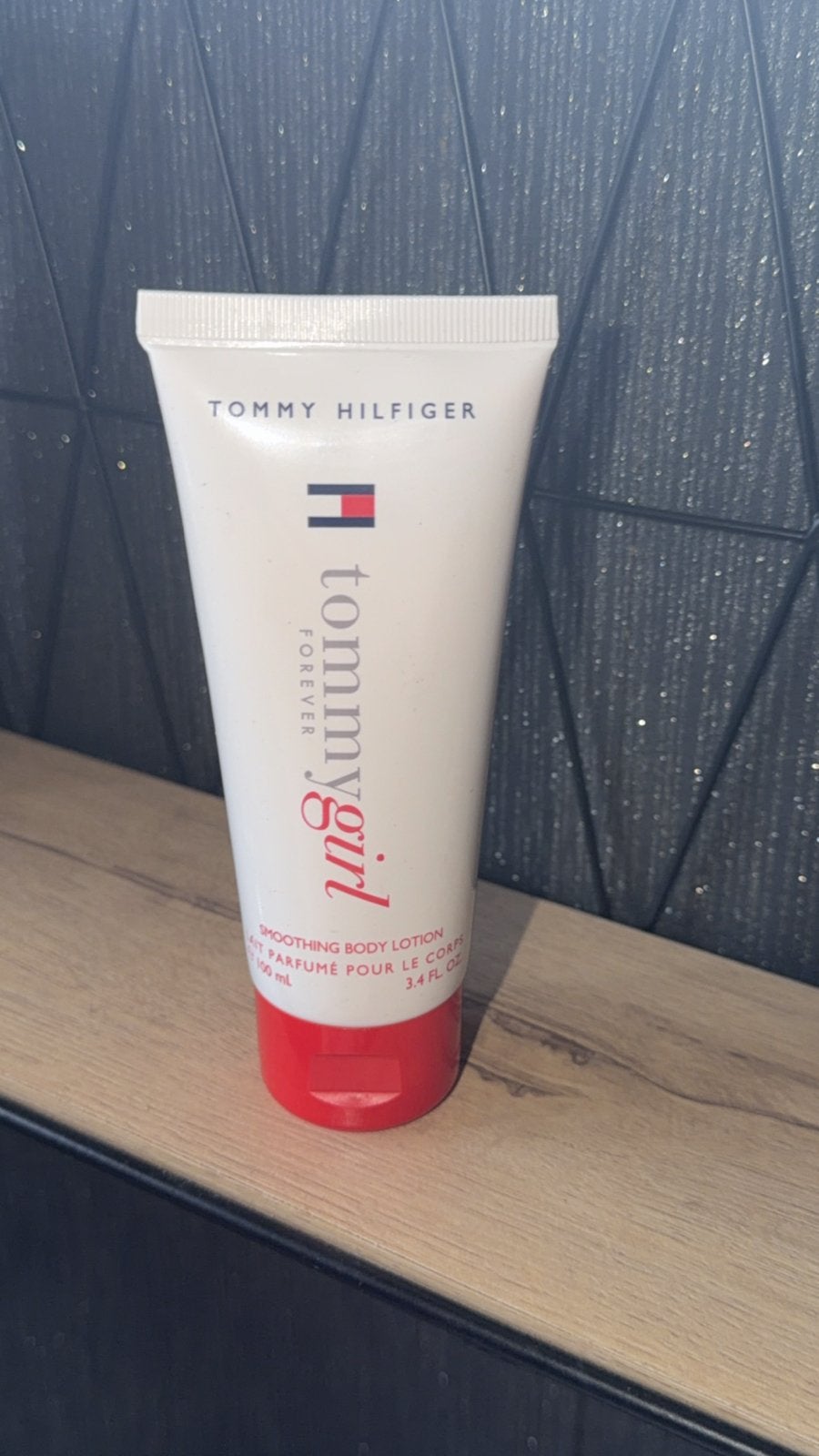 Tommy Hilfiger Tommy Girl Bodylotion 100ml Nieuw, Verzenden, Nieuw, Bodylotion, Crème of Olie
