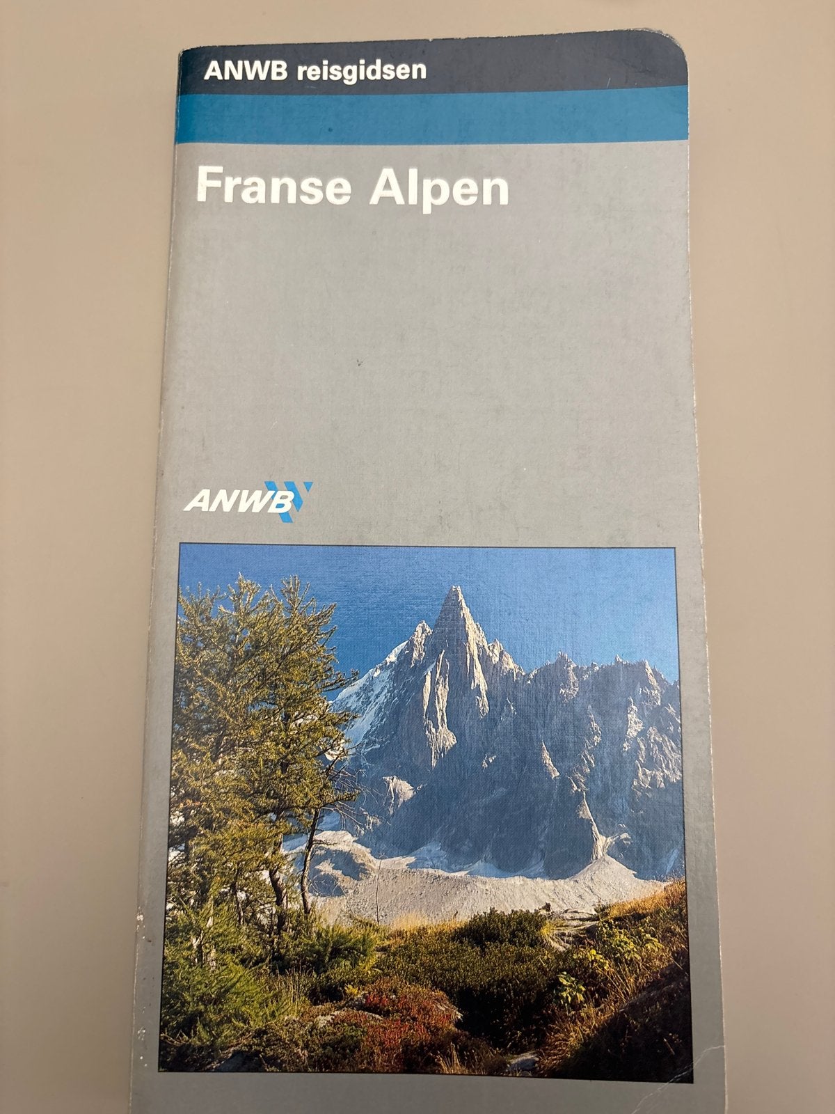 ANWB Reisgids Franse Alpen, Gelezen, Europa, Ophalen of Verzenden, Reisgids of -boek