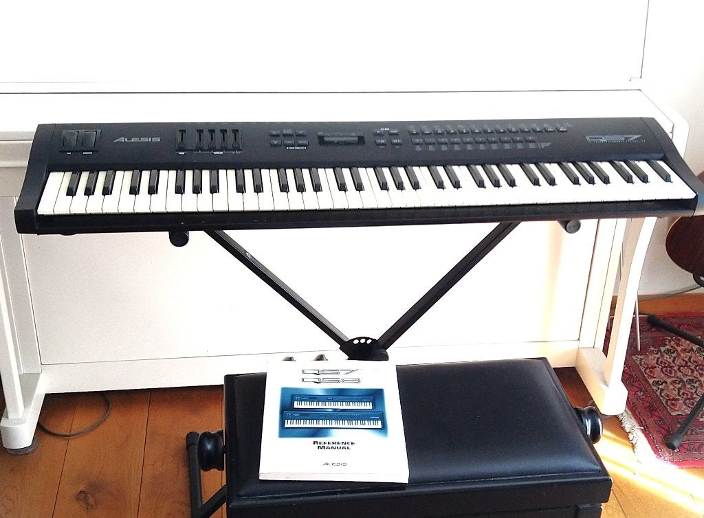 Alesis QS7, Ophalen of Verzenden, 76 toetsen, Overige merken