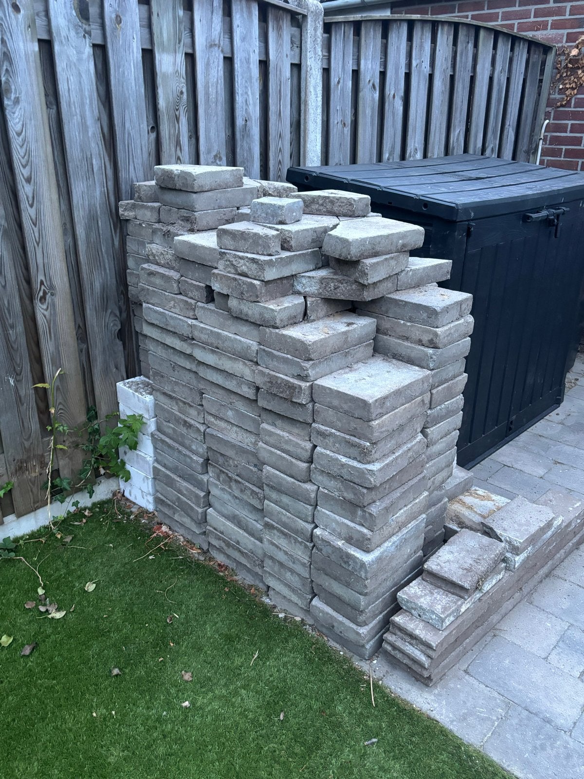 Free to pick up - terrastegels, Tuin en Terras, Tegels en Klinkers, Ophalen, Gebruikt, 10 m² of meer, Beton