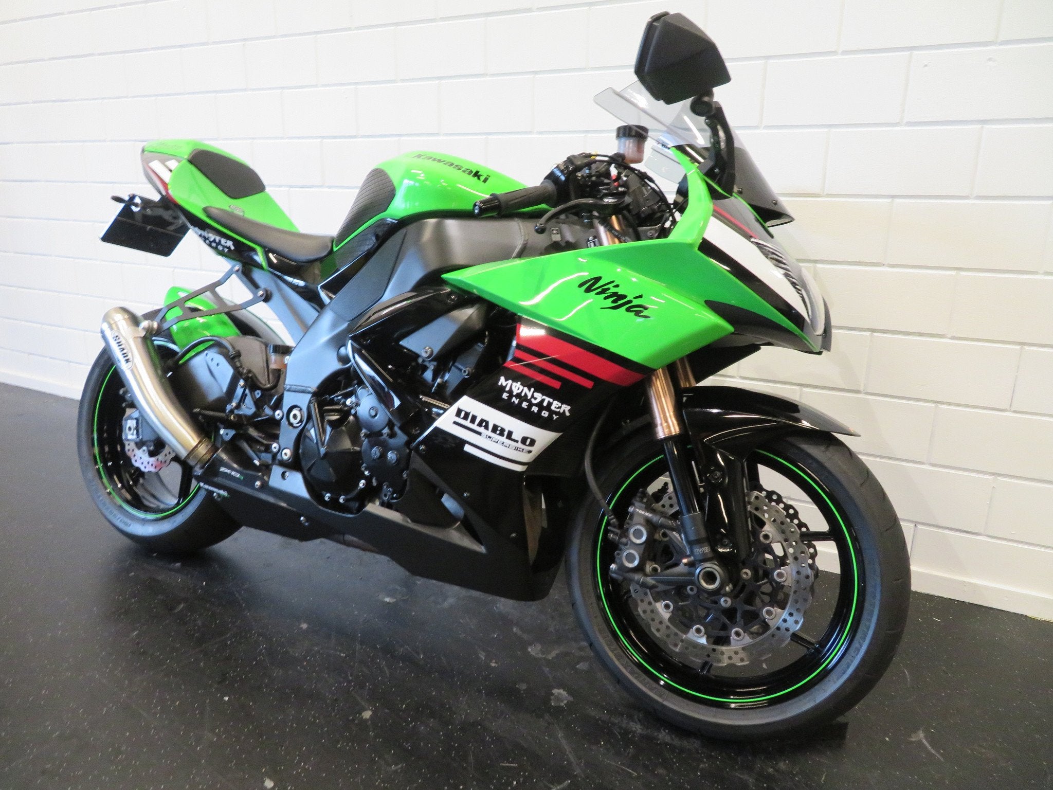 Kawasaki NINJA ZX-10R SPECIAL EDITION SHARK! (bj 2008), Motoren, Motoren | Kawasaki, Bedrijf, Super Sport, 1000 cc