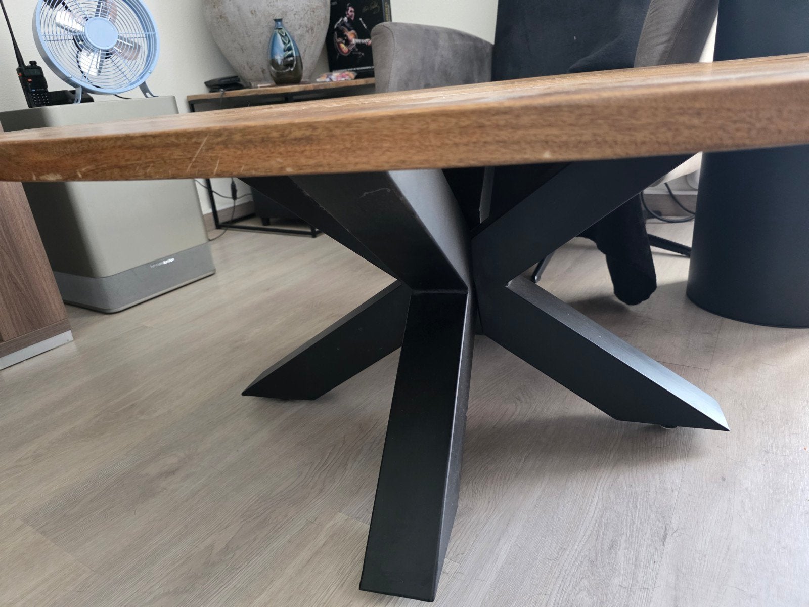 Te koop salontafel en wandmeubel., Ophalen, Ovaal, 100 tot 150 cm, 50 tot 100 cm